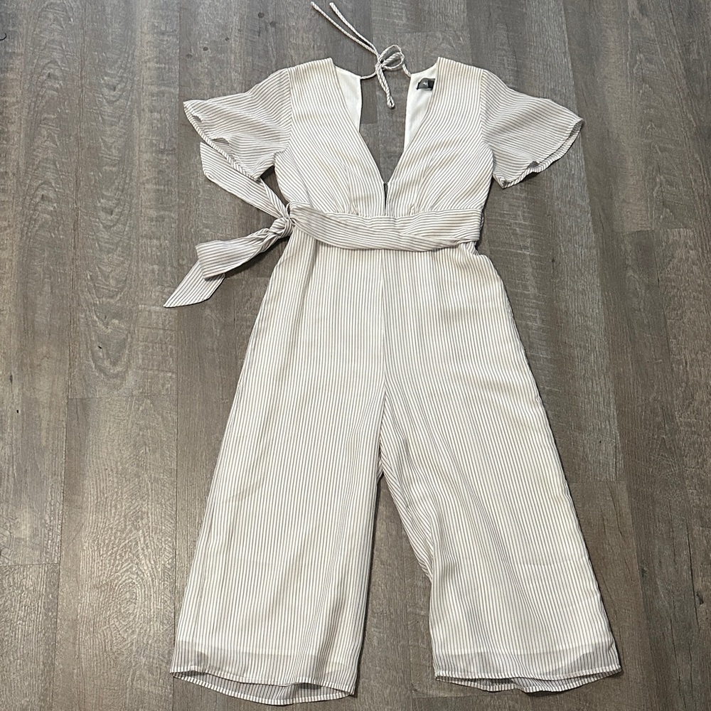 Elegant Striped Jumpsuit in Cream